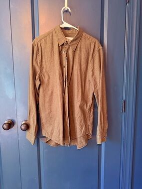 Men's Green Button-Up Shirt